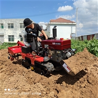 25马力多功能微耕机 乘坐式履带款园林开沟机 开沟施肥回填机