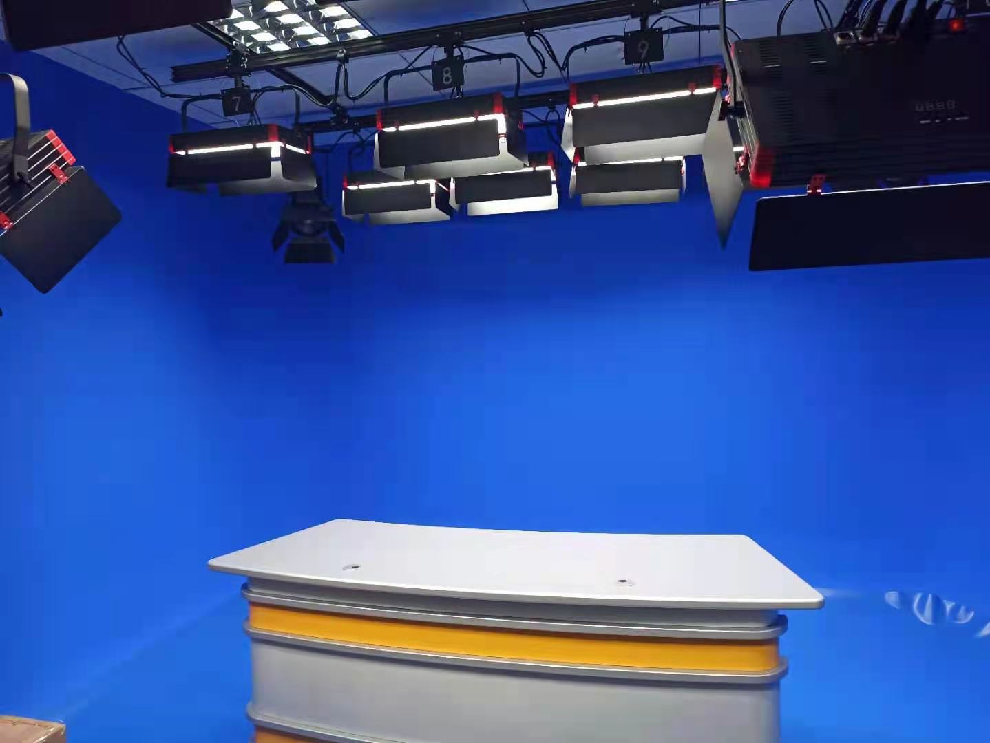 天影视通直播间搭建小型直播室设备横屏竖屏直播