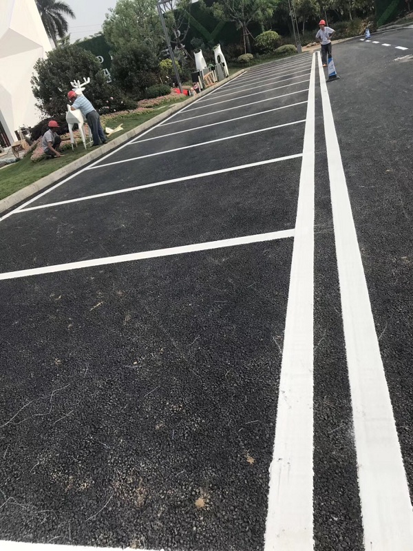 东莞莞城消防通道划线标准停车位划线道路热熔划线包工包料