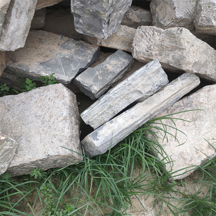 民间老石板风化老石板铺装效果好年代感十足旧石板