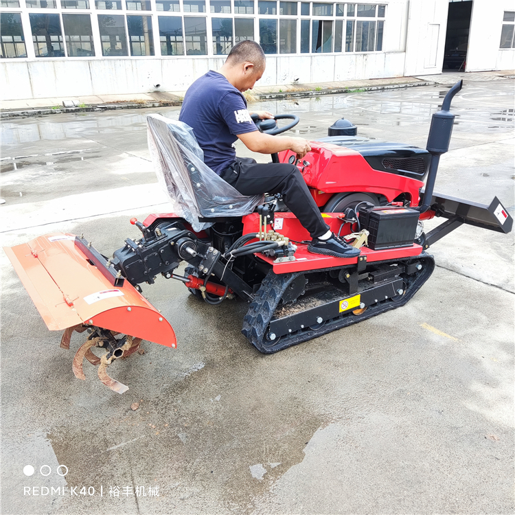 35马力履带旋耕机 乘坐式履带旋耕机 新型旋耕机