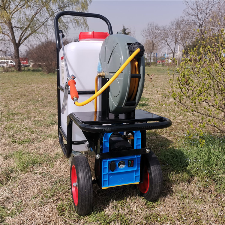 四轮农用打药机12v电动打药机小型打药机厂家