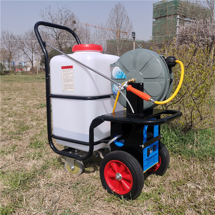 四轮农用打药机12v电动打药机小型打药机厂家