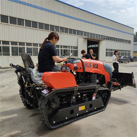 50马力履带式拖拉机耕地机 履带拖拉机厂家报价