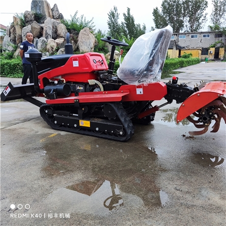 35马力新款低矮型履带旋耕 大棚果园专用施肥耕地机