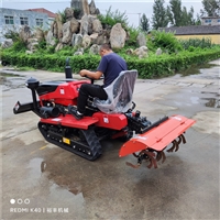 35马力新款小型履带旋耕机 35马力新款果园施肥机 35马力新款施肥开沟耕地机