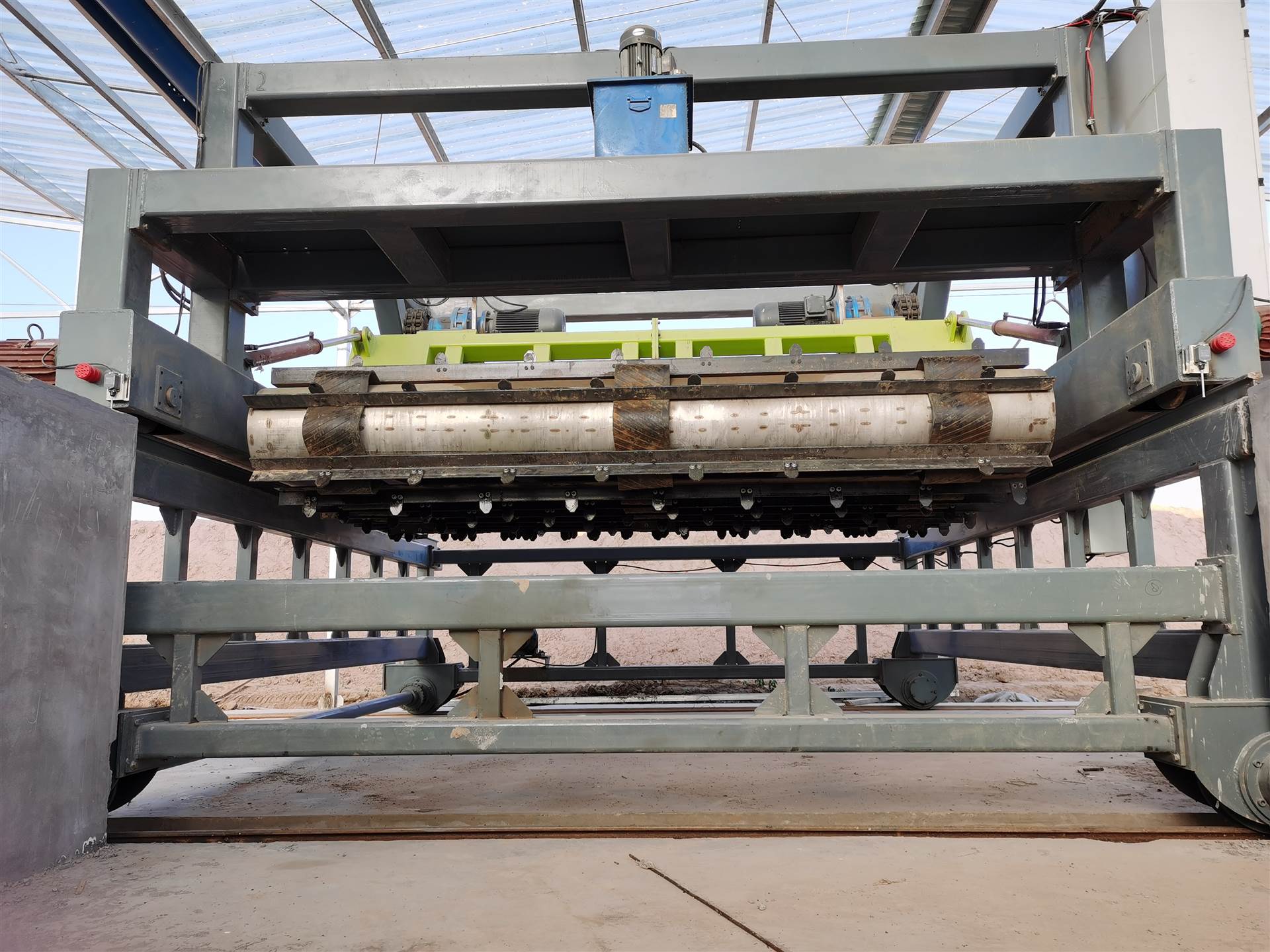 羊粪发酵处理翻堆机 链板翻堆机报价 马粪有机肥翻堆机