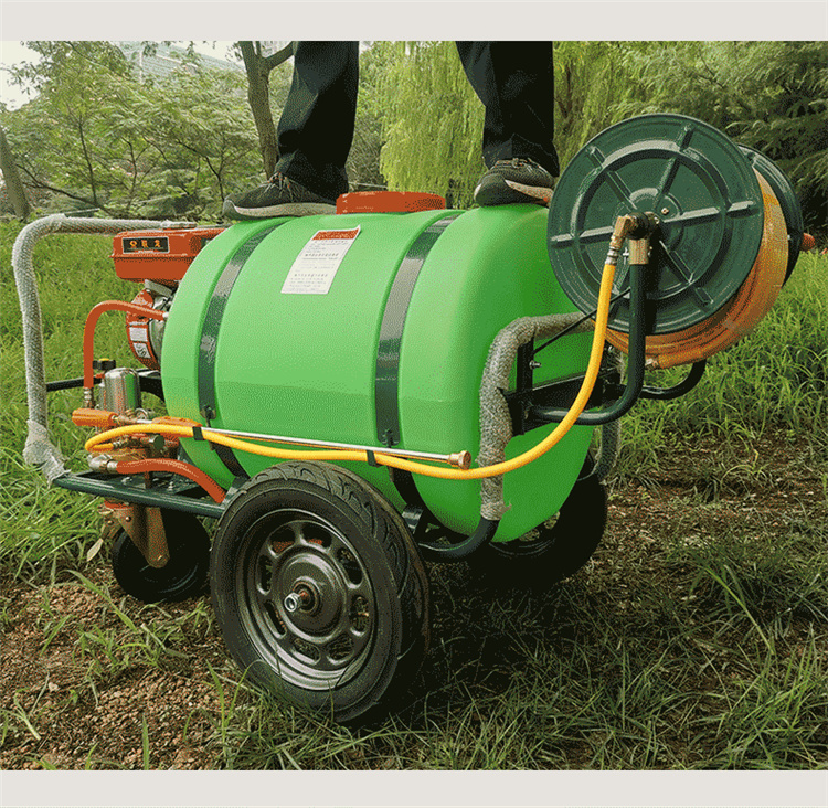 四轮汽油打药机园林农业汽油打药机160升手推式打药机