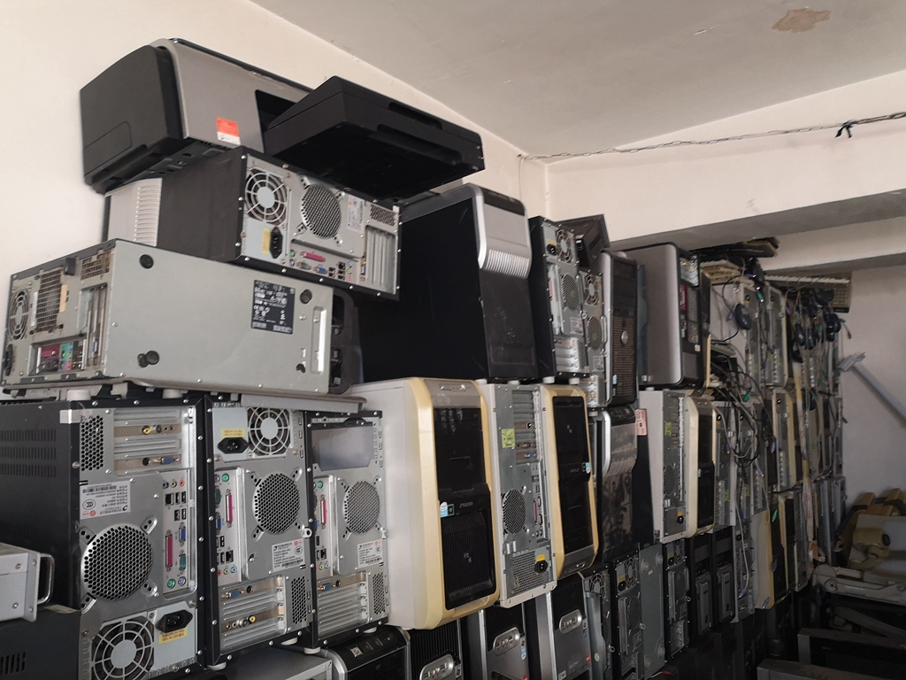 二手办公设备回收北京天津办公家具回收办公楼拆除急速报价