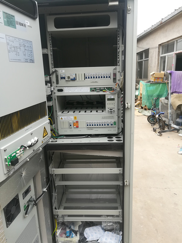 ZXDU58 W121ۺϹ 48V200Aͨ豸