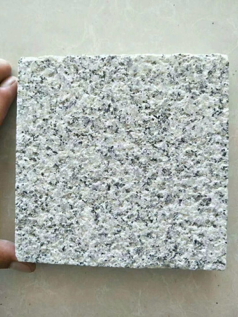 芝麻白石材厂家荔枝面芝麻白