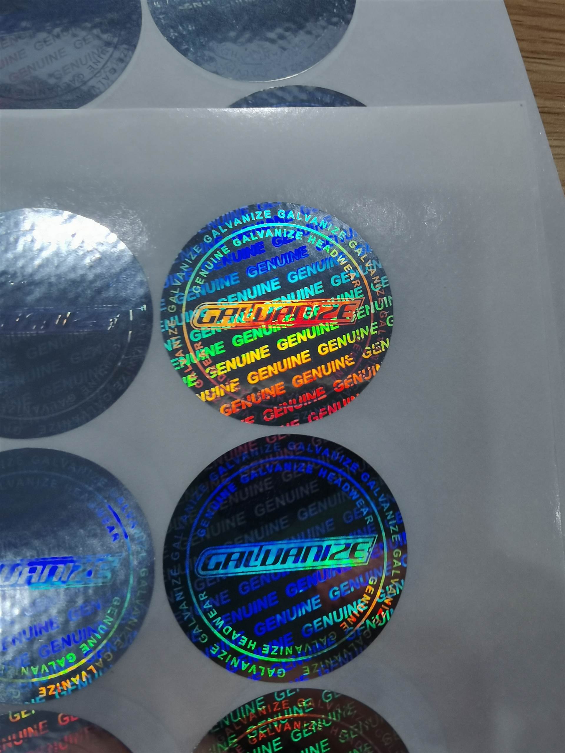 包装防伪标贴镂空激光标签高难度防伪标签数码标签