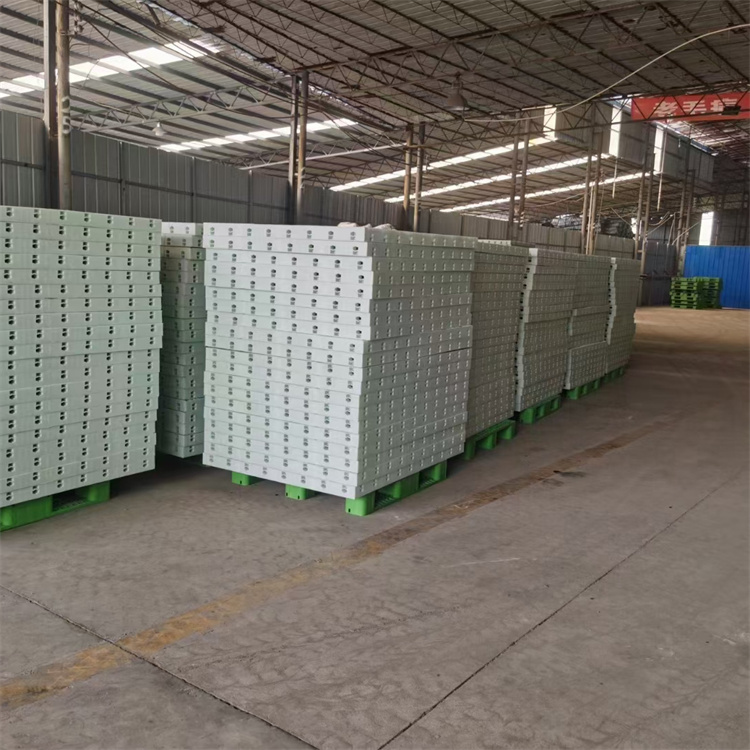 昭通市平面塑料钢模板大平面塑料钢模板供应