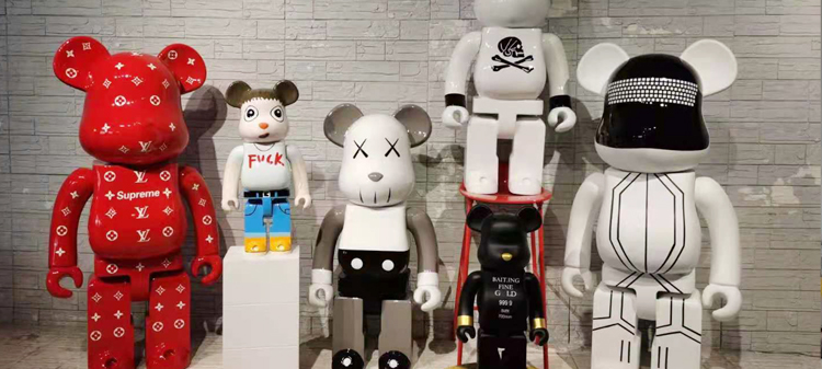 潮牌暴力熊积木熊大摆件kaws玻璃钢雕塑开业美发装饰奶茶店门口