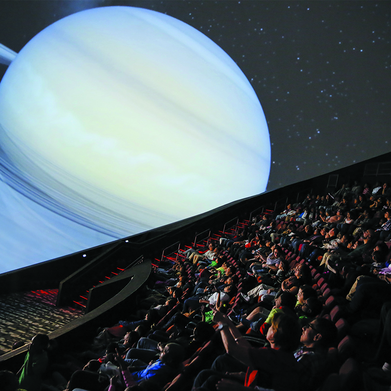大型科技球幕_高清科普球幕_飞行球幕 球幕是一款新型的球体屏幕演示