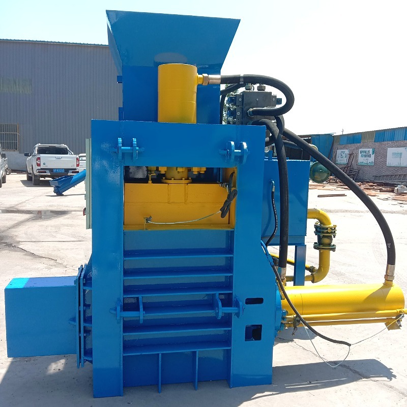 拓佑牌三缸秸秆套袋压块机 全自动卧式玉米秸秆压块机 方捆秸秆压块机
