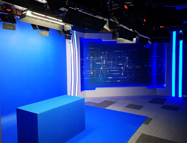 虚拟演播室蓝箱维护抠像地胶vs免漆拼接蓝箱