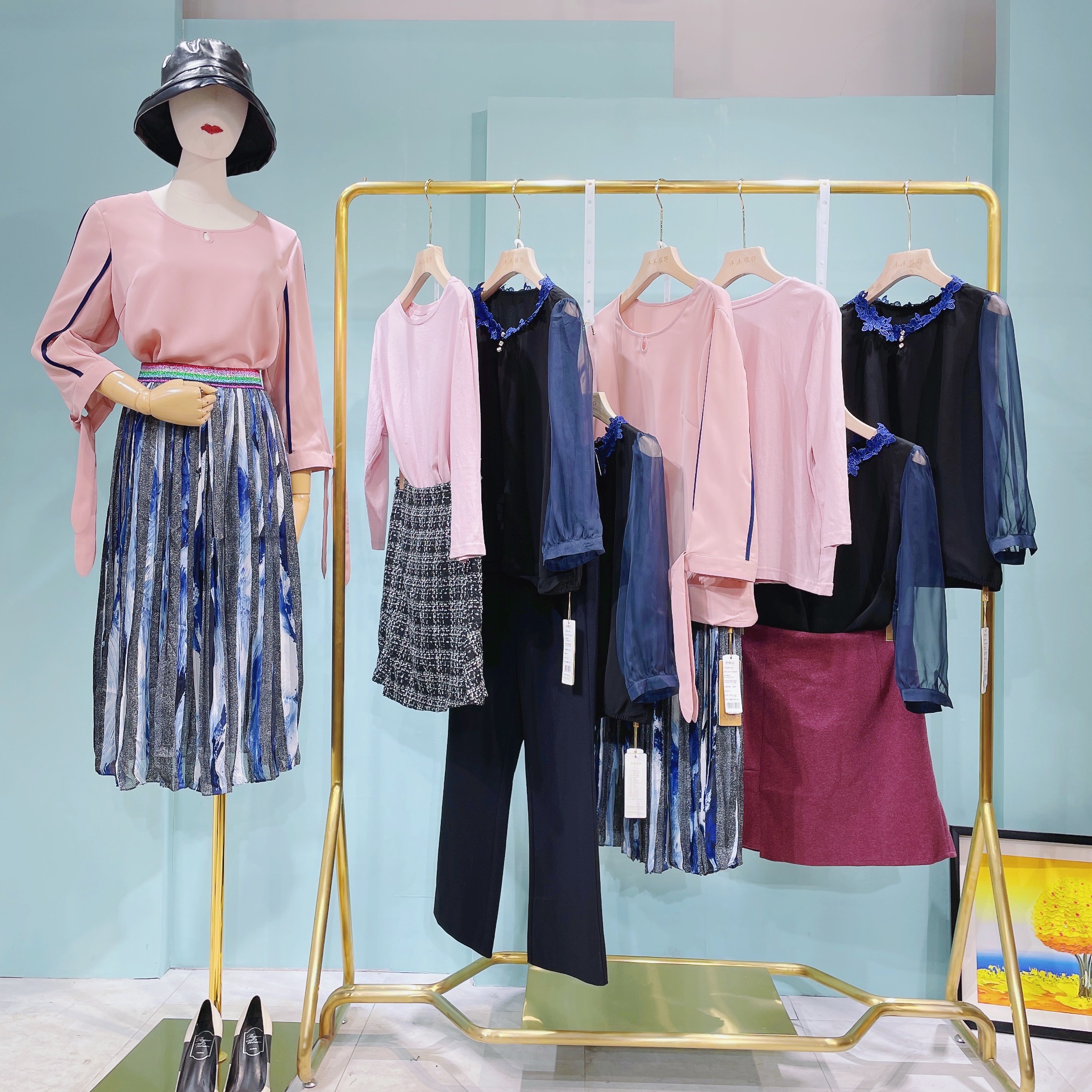 品牌折扣网迪如品牌女装折扣女装加盟品牌撤柜清仓货源之家