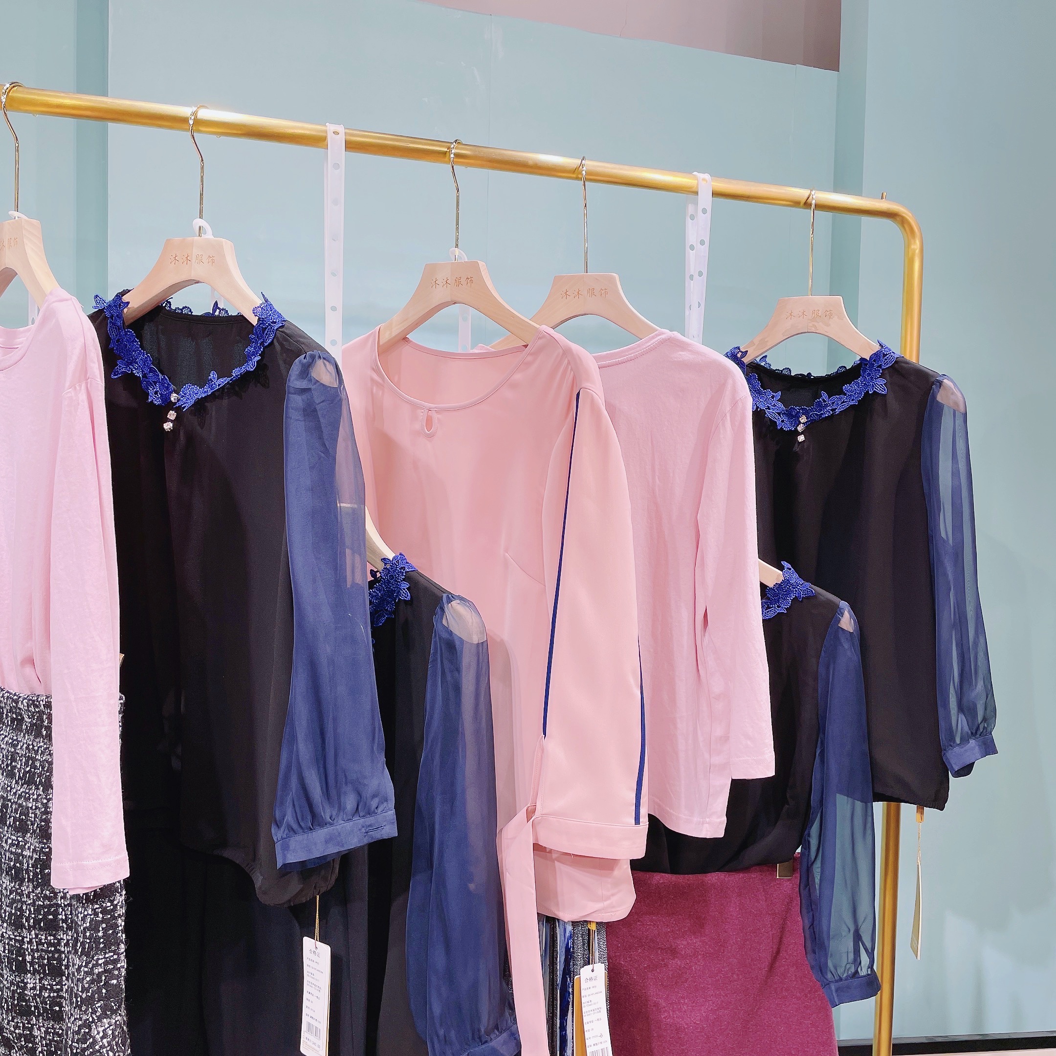 品牌折扣网迪如品牌女装折扣女装加盟品牌撤柜清仓货源之家