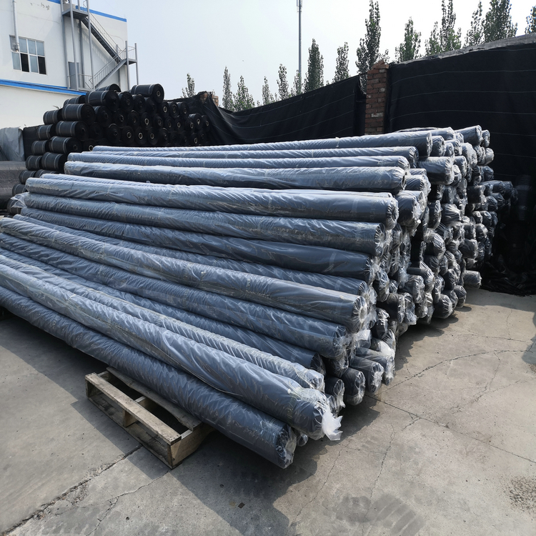 内蒙古苗木栽培盖草地布