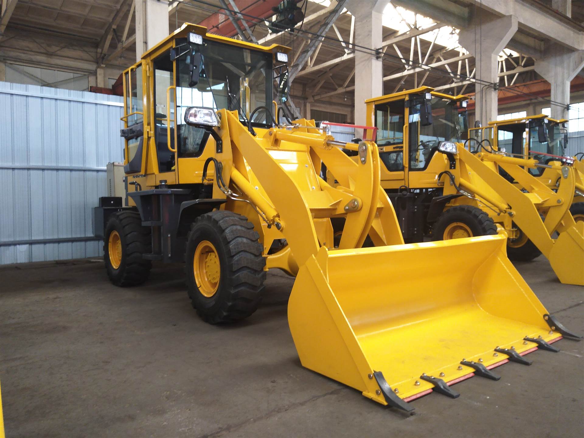 莱州装载机小铲车轮式越野装载机936鲁工铲车山东供应