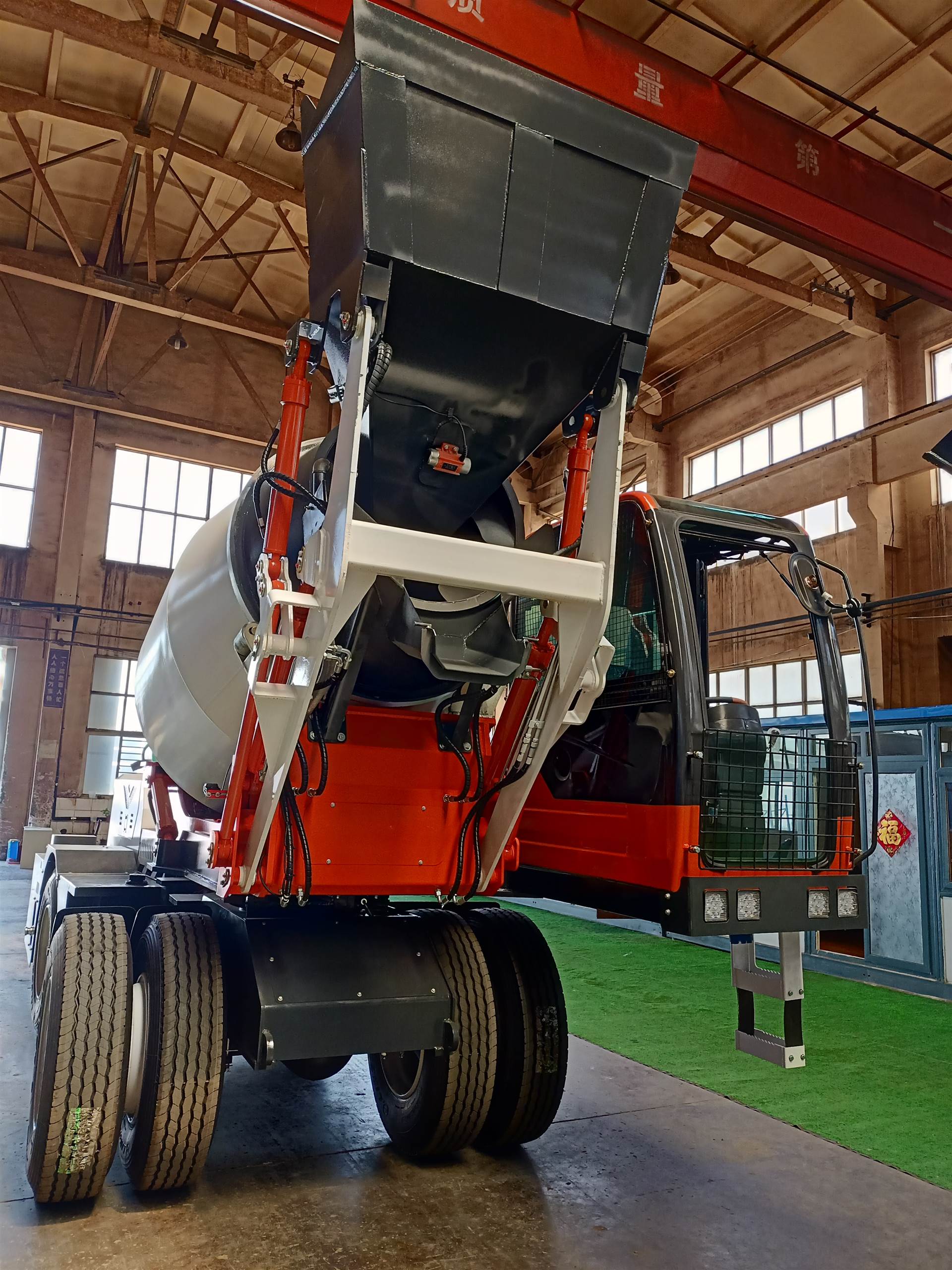 一体自上料搅拌车全自动搅拌站朝天锅自上料搅拌桶批发出售