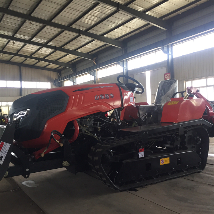 50马力田园耕整拖拉机 不跑偏不脱轨不打滑 360度转弯转向