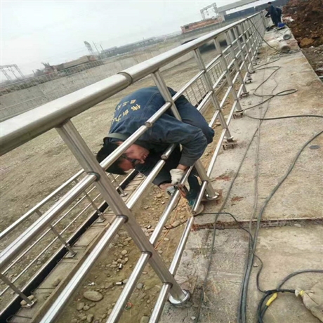 公路不锈钢护栏 桥梁不锈钢栏杆 不锈钢桥护栏生产厂家