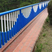 常年供应Q345D桥梁防撞栏杆镀锌管喷塑防撞栏杆201不锈钢复合管