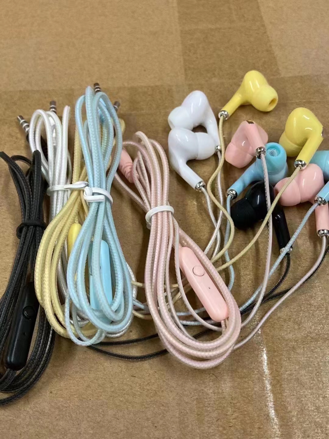 广州荔湾回收金属耳机 广州荔湾蓝牙耳机回收服务商