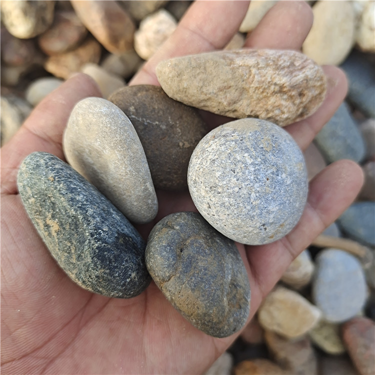 河北本格供应5-8厘米鹅卵石 石英鹅卵石价格