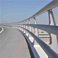 河道灯光护栏 景观河道护栏 不锈钢复合管栏杆生产