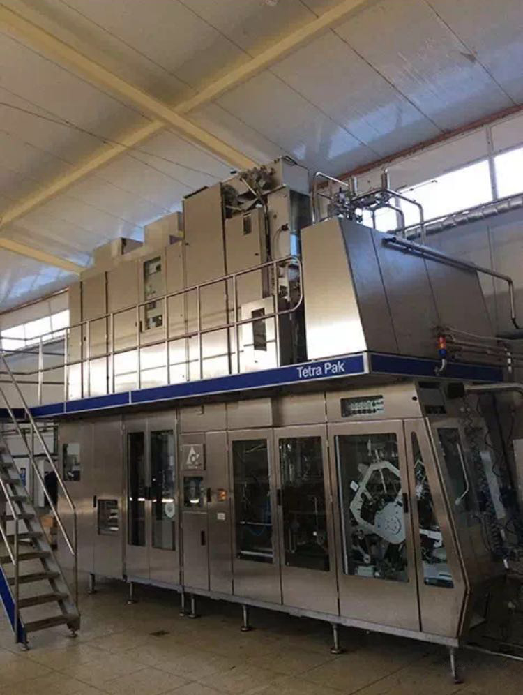 tetra pak a3柔性200m利乐灌装机