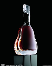 上海回收，龙船红酒回收，老酒回收