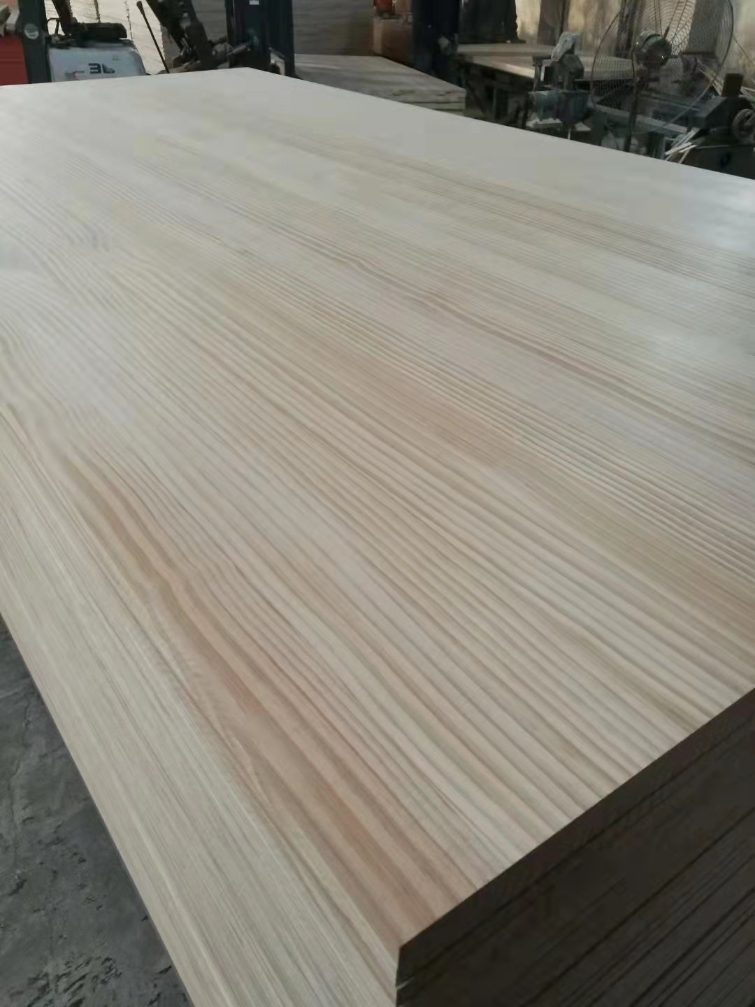 嘉兴新西兰松木 松木板厂家 松木家具板