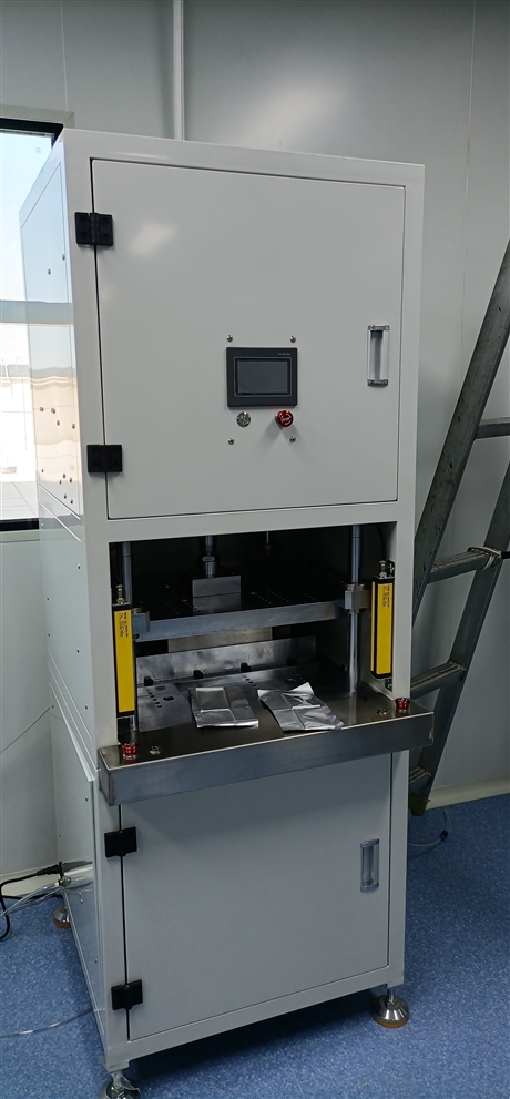 软包电池铝塑膜成型机武汉格瑞斯实验室铝塑膜成型机