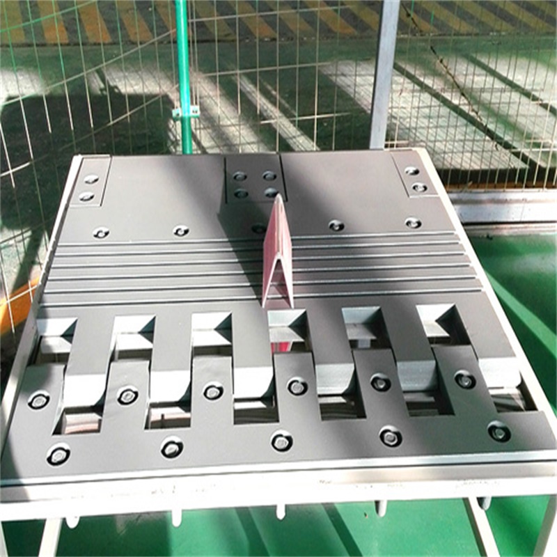 z80伸缩缝桥梁伸缩装置80型衡水汉江