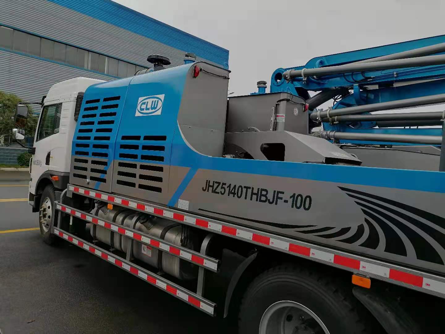 混凝土车载泵 混凝土泵车厂家 现车优惠 可以分期