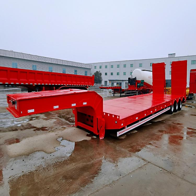 175米半挂平板车12米低平板半挂车空气悬挂平板半挂车厂家