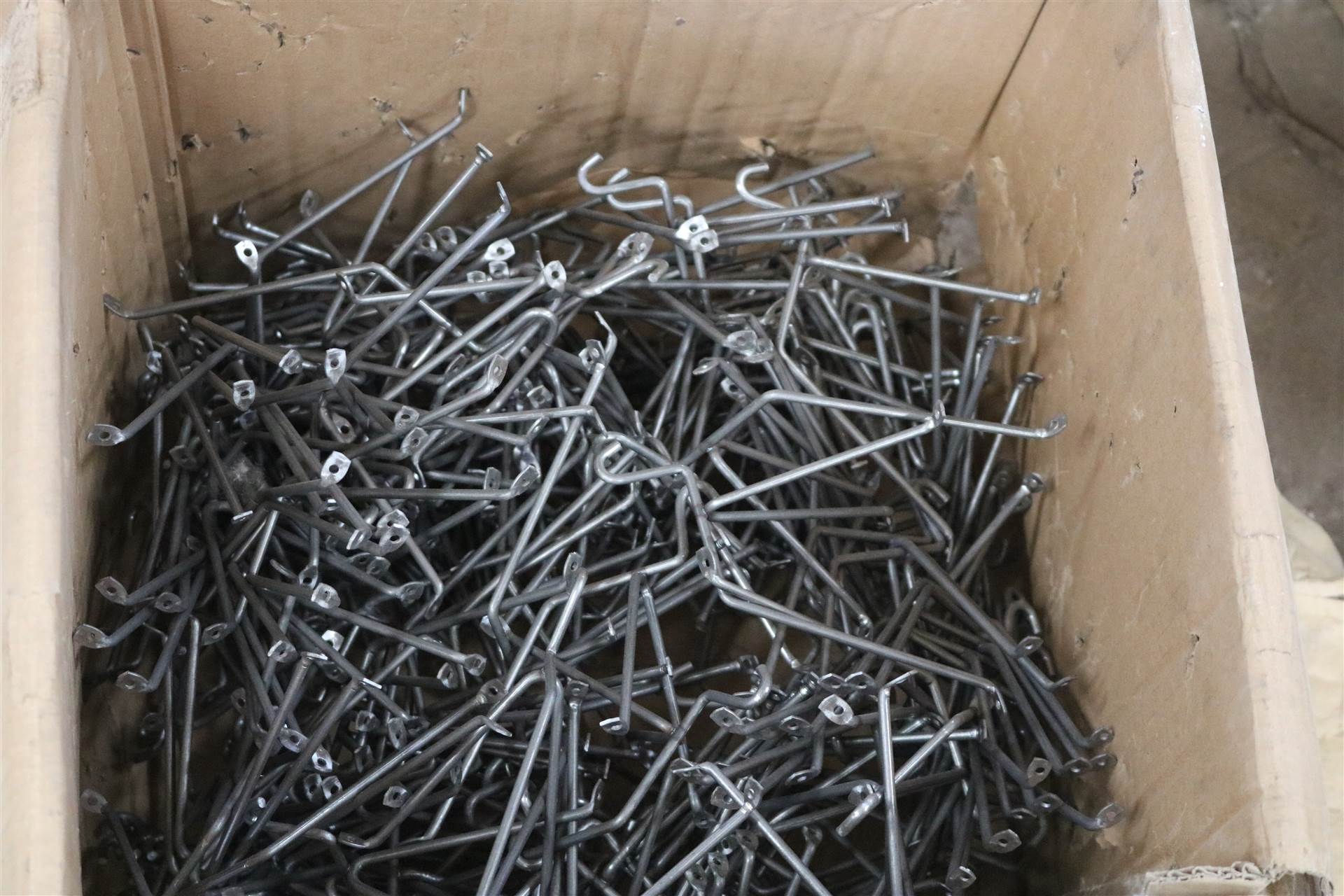 厂家供应国标新型吊模支撑 吊模支架厂家 可定做