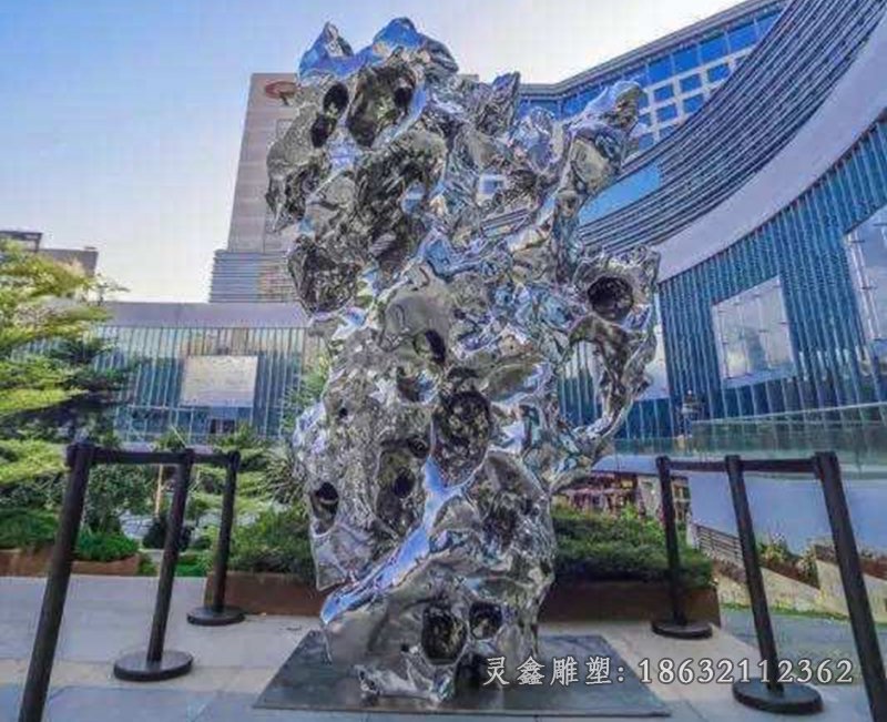 不锈钢太湖石公园雕塑
