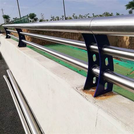 山西临汾 304不锈钢护栏厂家 河道护栏不锈钢 不锈钢护栏价格