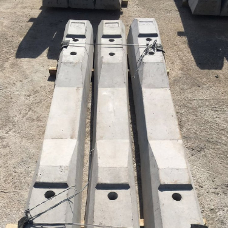 钢筋混凝土轨枕规格鸿升供应水泥轨枕水泥枕木厂家