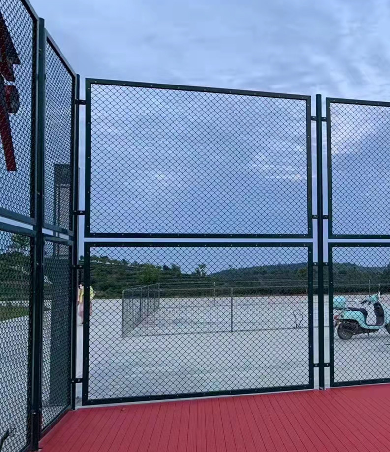 河北包塑球场围网篮球场围网足球场围网创新款式
