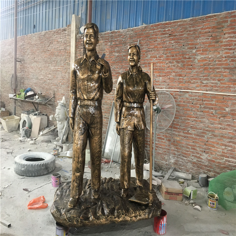 农耕农民玻璃钢雕塑 园林耕种人物雕塑 广东人物雕塑厂