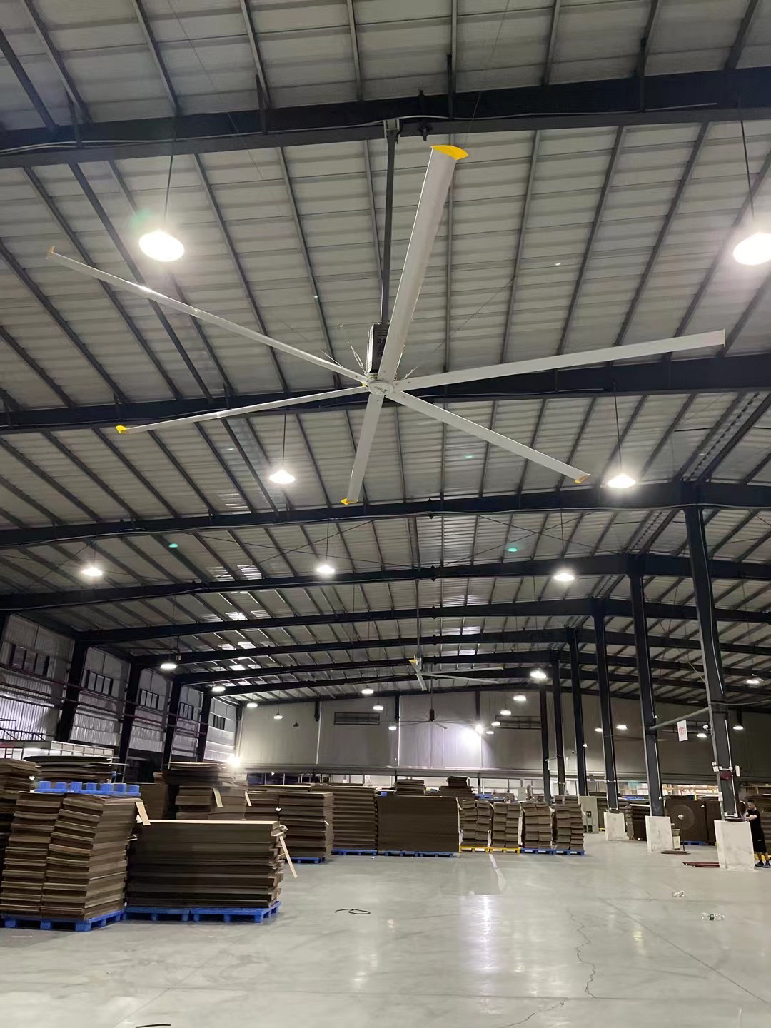 恒爽达体育馆厂家工业大风扇节能车间物流仓储大吊扇