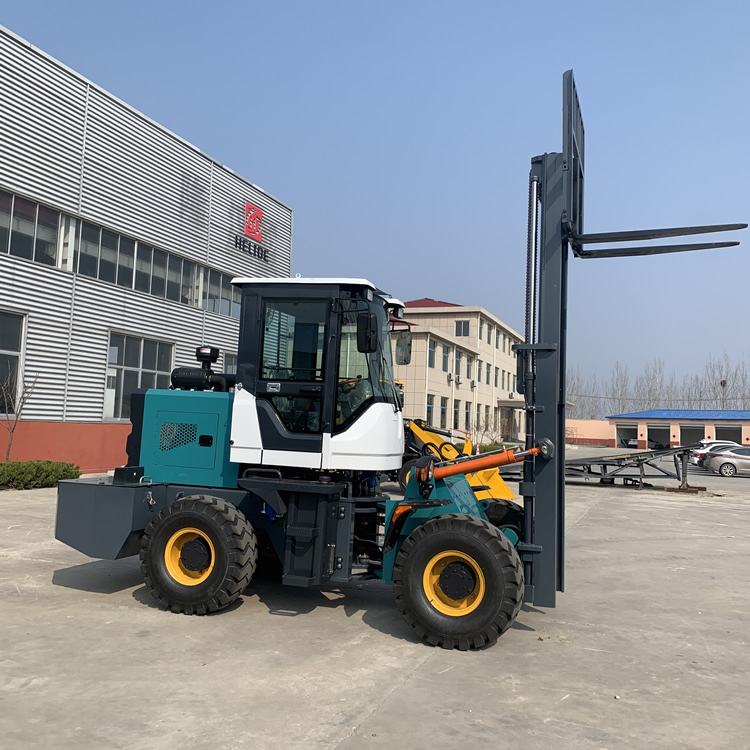 5吨迪肯越野叉车价格山力十吨越野叉车视频