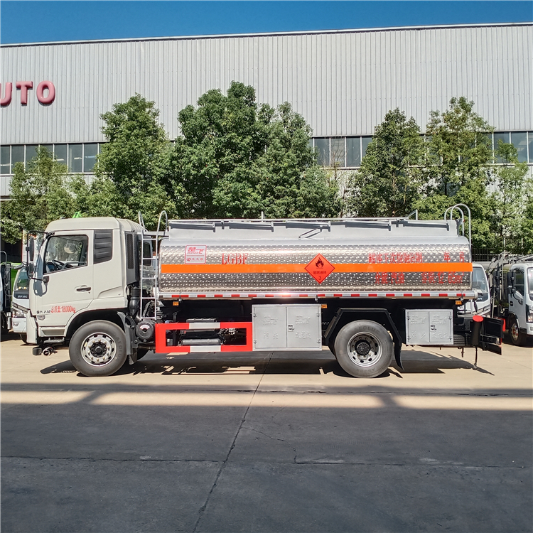 东风天锦乙醇运输车 酒精*车 10吨酒罐车 酒厂转运