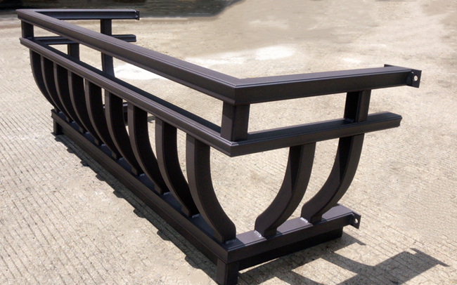 定制中式美人靠栏杆铝美人靠规格齐全欢迎选购