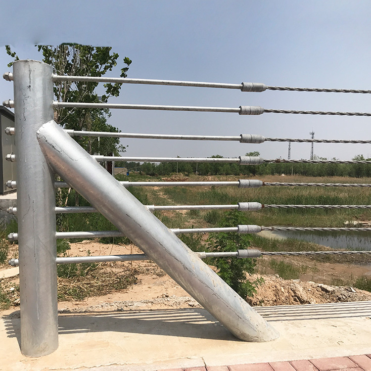 缆索护栏景区护栏缆索围栏铁钢丝绳护栏公路缆绳护栏镀锌钢丝绳厂